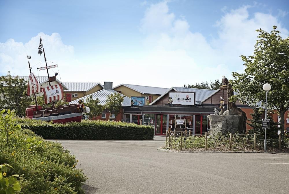 Legoland Pirates' 3*